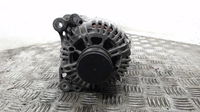 Begagnade Dynamo Skoda Octavia Combi (1Z5) 1.9 TDI 4x4 Pris € 42,00 Marginaltabell erbjuds av Binckhorst BV