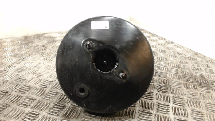 Usagé Servo frein Suzuki Splash 1.0 12V Prix € 42,00 Règlement à la marge proposé par Binckhorst BV