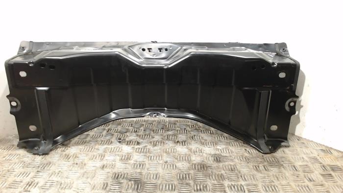 Rear body panel