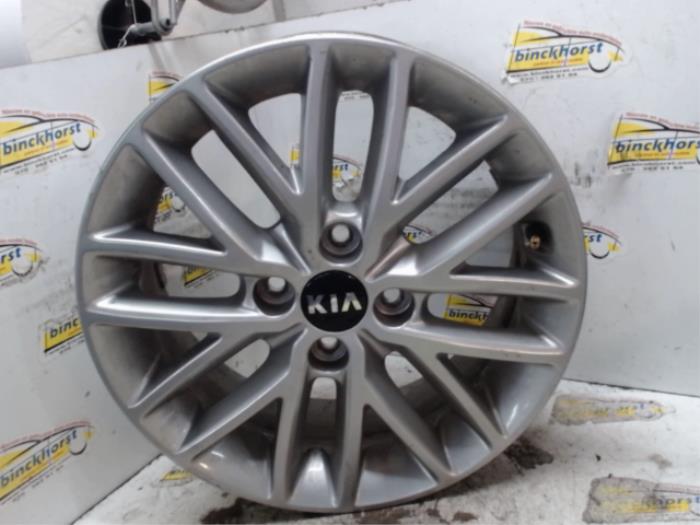 Używane Obrecz Kia Rio IV (YB) 1.0i T-GDi 100 12V Cena € 78,75 Procedura marży oferowane przez Binckhorst BV