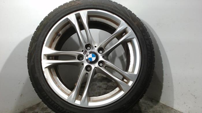 Używane Obrecz BMW 5 serie (F10) 520d 16V Cena € 63,00 Procedura marży oferowane przez Binckhorst BV