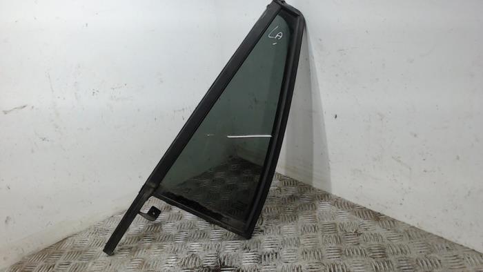 Usados Ventanilla triangular izquierda detrás Volvo XC90 I 2.4 D5 20V Precio € 52,50 Norma de margen ofrecido por Binckhorst BV