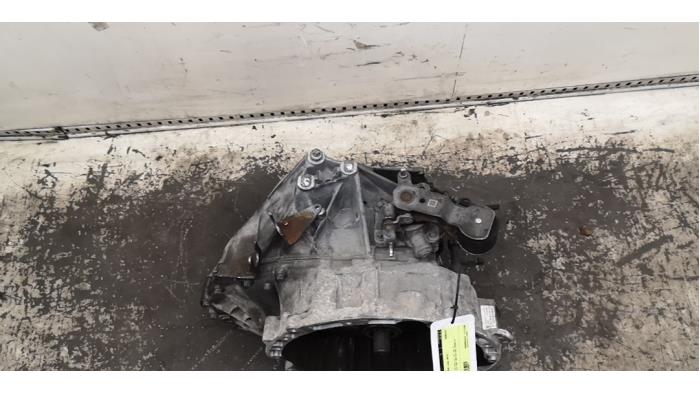 Getriebe van een Mercedes-Benz B (W246/W242) 1.6 B-200 BlueEFFICIENCY Turbo 16V 2012