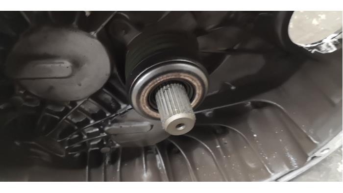 Getriebe van een Mercedes-Benz B (W246/W242) 1.6 B-200 BlueEFFICIENCY Turbo 16V 2012