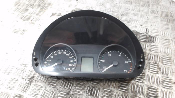 Begagnade Instrumentpanel Mercedes Vito (639.6) 2.2 109 CDI 16V Pris € 52,50 Marginaltabell erbjuds av Binckhorst BV