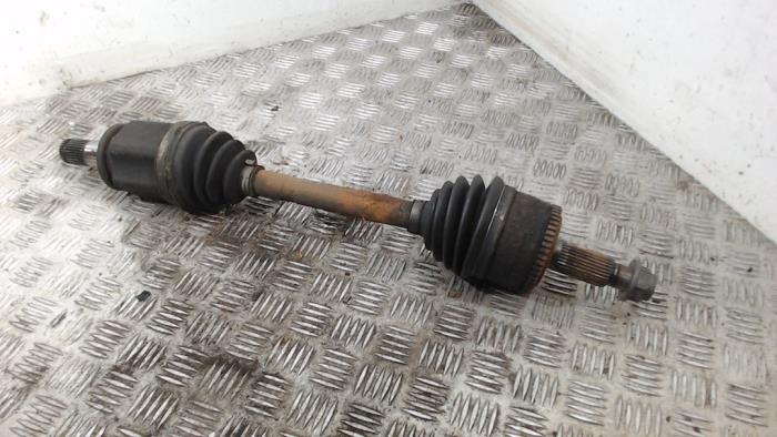 Gebrauchte Antriebswelle links vorne Landrover Discovery IV (LAS) 3.0 TD V6 24V Preis € 52,50 Margenregelung angeboten von Binckhorst BV