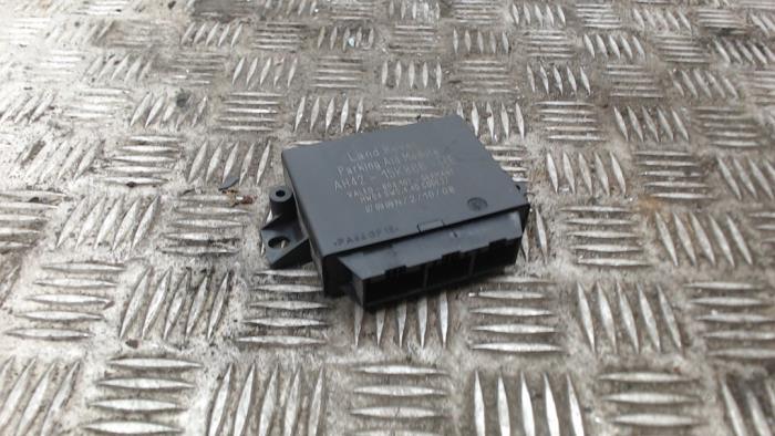 Begagnade PDC-modul Landrover Discovery IV (LAS) 3.0 TD V6 24V Pris € 99,75 Marginaltabell erbjuds av Binckhorst BV