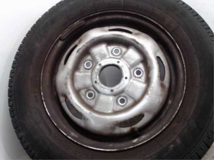 Używane Obrecz Ford Transit 2.2 TDCi 16V Cena € 26,25 Procedura marży oferowane przez Binckhorst BV