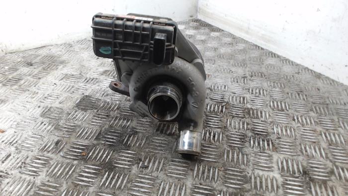 Gebrauchte Turbo Ford Transit 2.2 TDCi 16V Preis € 236,25 Margenregelung angeboten von Binckhorst BV