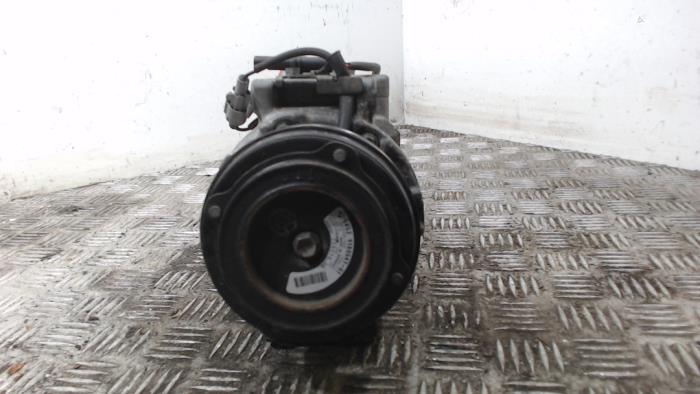 Usagé Pompe clim BMW 5 serie (E60) 525d 24V Prix € 99,75 Règlement à la marge proposé par Binckhorst BV