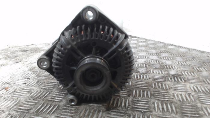 Used Dynamo BMW 5 serie (E60) 525d 24V Price € 52,50 Margin scheme offered by Binckhorst BV
