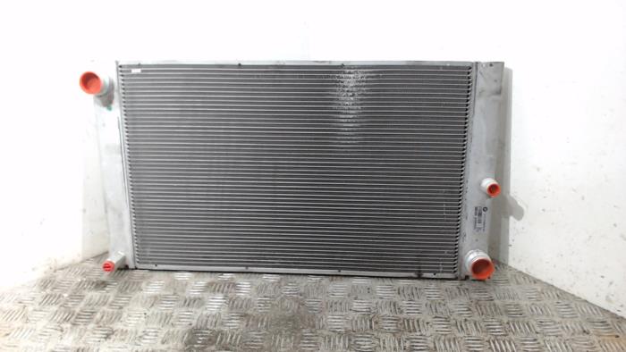 Usagé Radiateur BMW 5 serie (E60) 525d 24V Prix € 42,00 Règlement à la marge proposé par Binckhorst BV