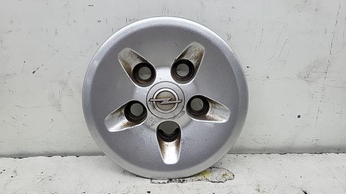 Używane Kolpak Opel Combo 1.3 CDTI 16V ecoFlex Cena € 15,75 Procedura marży oferowane przez Binckhorst BV