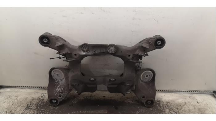 Used Subframe Landrover Range Rover Sport (LW) 3.0 SDV6 Price € 315,00 Margin scheme offered by Binckhorst BV