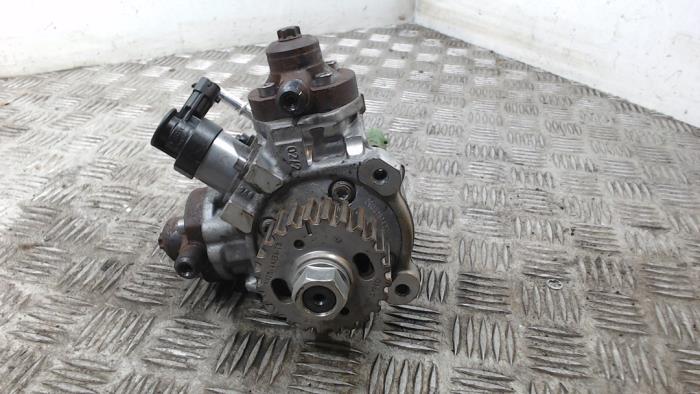 Begagnade Dieselpump Landrover Range Rover Sport (LW) 3.0 SDV6 Pris € 315,00 Marginaltabell erbjuds av Binckhorst BV