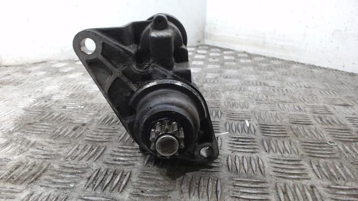 Usagé Démarreur Volkswagen Golf V (1K1) 1.4 16V Prix € 31,50 Règlement à la marge proposé par Binckhorst BV