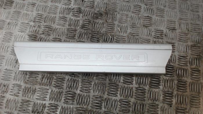 Używane Listwa ozdobna Landrover Range Rover Sport (LW) 3.0 SDV6 Cena € 31,50 Procedura marży oferowane przez Binckhorst BV