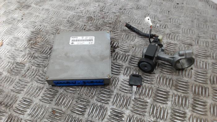 Used Ignition lock + computer Nissan Micra (K11) 1.3 LX,SLX 16V Price € 105,00 Margin scheme offered by Binckhorst BV