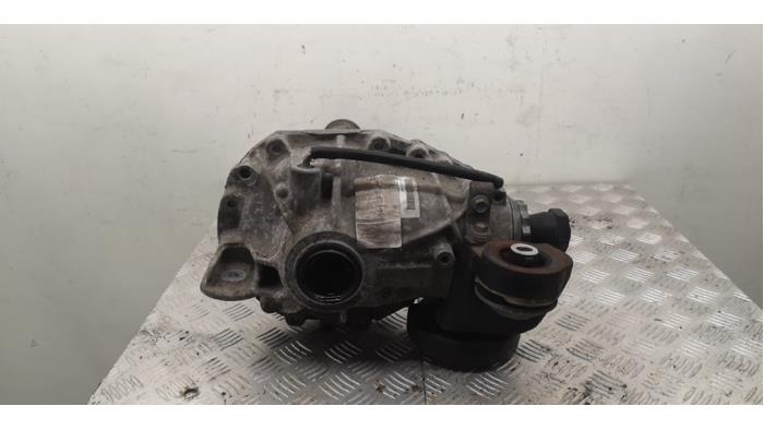 Used Front differential Landrover Range Rover Sport (LW) 3.0 SDV6 Price € 472,50 Margin scheme offered by Binckhorst BV