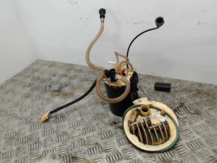 Gebrauchte Kraftstoffpumpe Elektrisch Landrover Range Rover Sport (LW) 3.0 SDV6 Preis € 63,00 Margenregelung angeboten von Binckhorst BV