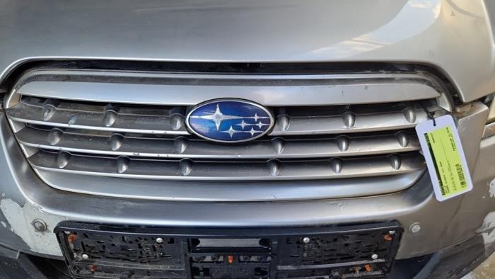 Używane Grill Subaru Outback (BP) 3.0 R 24V Cena € 42,00 Procedura marży oferowane przez Binckhorst BV
