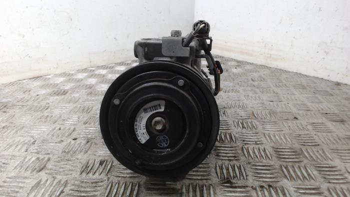 Usagé Pompe clim Mercedes B (W246/W242) 1.6 B-200 BlueEFFICIENCY Turbo 16V Prix € 63,00 Règlement à la marge proposé par Binckhorst BV