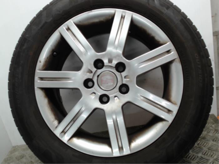 Używane Obrecz Seat Leon (1P1) 1.9 TDI 105 Cena € 42,00 Procedura marży oferowane przez Binckhorst BV