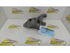 Volkswagen Sharan (7M8/M9/M6) 2.0 Support pompe direction assistée