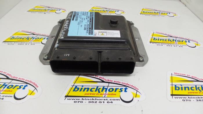 Used Engine management computer Mitsubishi Outlander (GF/GG) 2.2 DI-D 16V Clear Tec 4x2 Price € 210,00 Margin scheme offered by Binckhorst BV