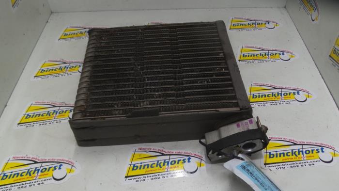 Air conditioning radiator from a Toyota Yaris (P1) 1.0 16V VVT-i 1999