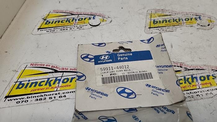 Nowe Linka hamulca recznego Hyundai H100 Cena € 50,82 Z VAT oferowane przez Binckhorst BV