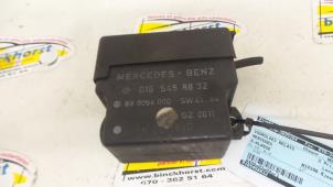 Used Glow plug relay Mercedes E (W210) 2.2 E-220D 16V Price € 21,00 Margin scheme offered by Binckhorst BV