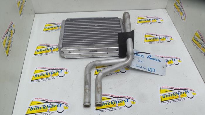 Heating radiator from a Ford Mondeo III Wagon 1.8 16V 2001