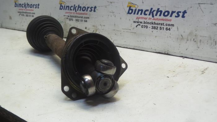 Drivaxel, vänster fram från en Renault Laguna II Grandtour (KG) 2.2 dCi 150 16V 2003