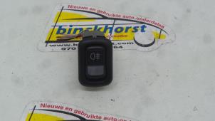 Gebrauchte Nebelscheinwerfer Schalter Daihatsu Cuore (L251/271/276) 1.0 12V Preis € 10,50 Margenregelung angeboten von Binckhorst BV