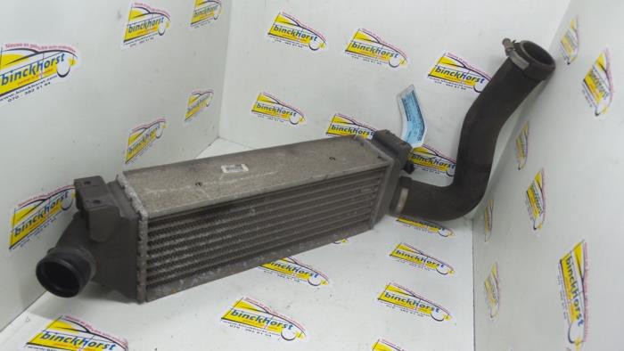 Usados Intercooler Ford Transit 2.0 TDdi 16V Precio € 84,00 Norma de margen ofrecido por Binckhorst BV