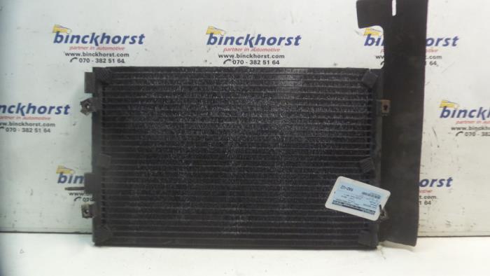 Usagé Radiateur clim Chrysler PT Cruiser 2.0 16V Prix € 63,00 Règlement à la marge proposé par Binckhorst BV