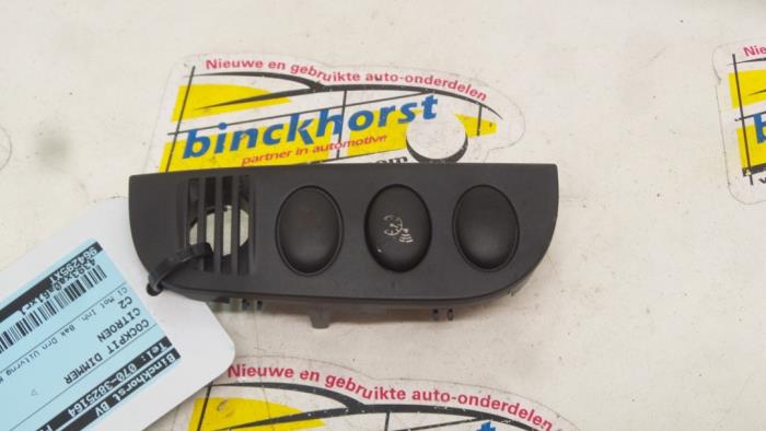 Używane Sciemniacz kokpitowy Citroen C2 Cena € 26,25 Procedura marży oferowane przez Binckhorst BV