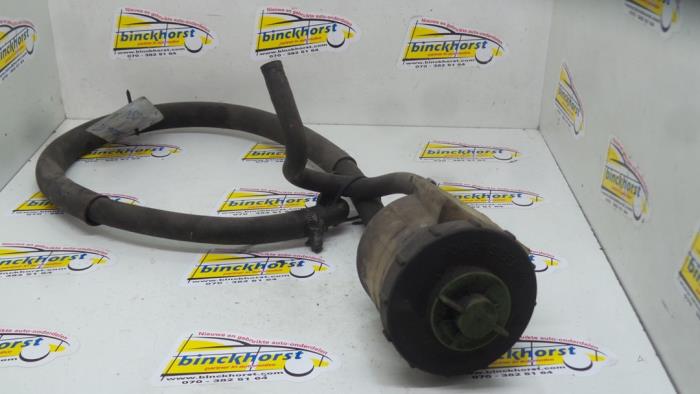 Begagnade Styrservotank Volkswagen Transporter/Caravelle T4 2.5 Pris € 21,00 Marginaltabell erbjuds av Binckhorst BV