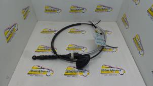 Used Gearbox control cable Jeep Grand Cherokee (WK/WK2) 3.0 CRD V6 24V Price € 31,50 Margin scheme offered by Binckhorst BV