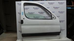 Gebrauchte Tür 2-türig rechts Peugeot Partner 1.9 D Preis € 94,50 Margenregelung angeboten von Binckhorst BV