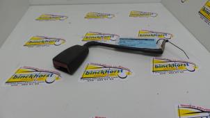 Used Rear seatbelt buckle, left Mercedes 200 - 500 Price € 21,00 Margin scheme offered by Binckhorst BV
