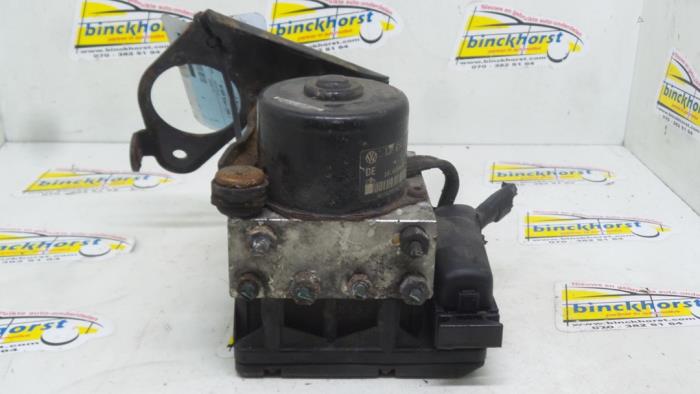 Begagnade ABS-pump Seat Ibiza II (6K1) 1.9 TDi GT Pris € 42,00 Marginaltabell erbjuds av Binckhorst BV