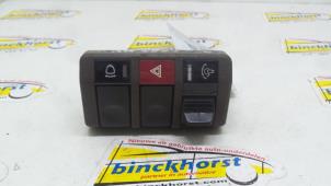 Usagé Commutateur éclairage d'urgence Nissan 300 ZX Prix € 21,00 Règlement à la marge proposé par Binckhorst BV