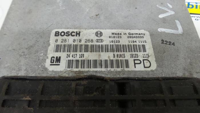 Engine management computer from a Opel Zafira (F75) 2.0 DTI 16V 2001