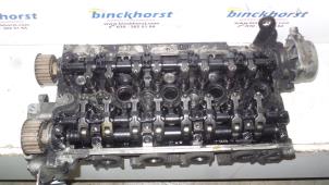 Usados Culata Renault Laguna II Grandtour (KG) 2.2 dCi 150 16V Precio € 210,00 Norma de margen ofrecido por Binckhorst BV