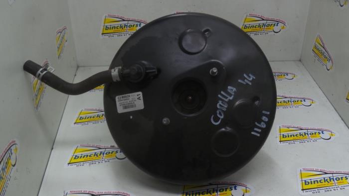 Usagé Servo frein Toyota Corolla (E15) 1.6 Dual VVT-i 16V Prix € 52,50 Règlement à la marge proposé par Binckhorst BV