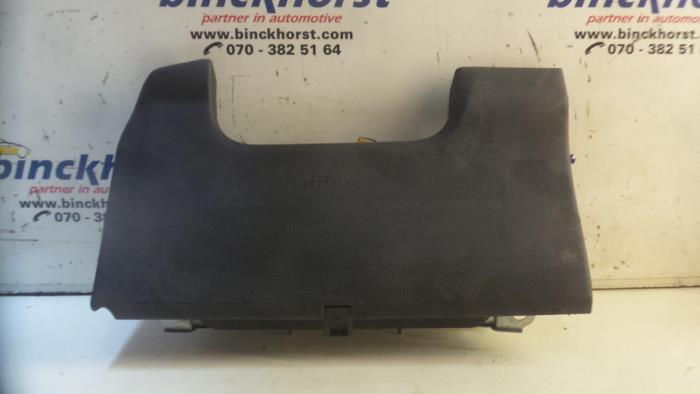 Knee airbag, right from a Toyota Corolla (E15) 1.6 Dual VVT-i 16V 2013