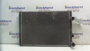 Radiator from a Volkswagen Polo III (6N1) 1.9 D 1996