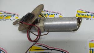 Usados Bomba eléctrica de combustible Opel Kadett Precio € 31,50 Norma de margen ofrecido por Binckhorst BV